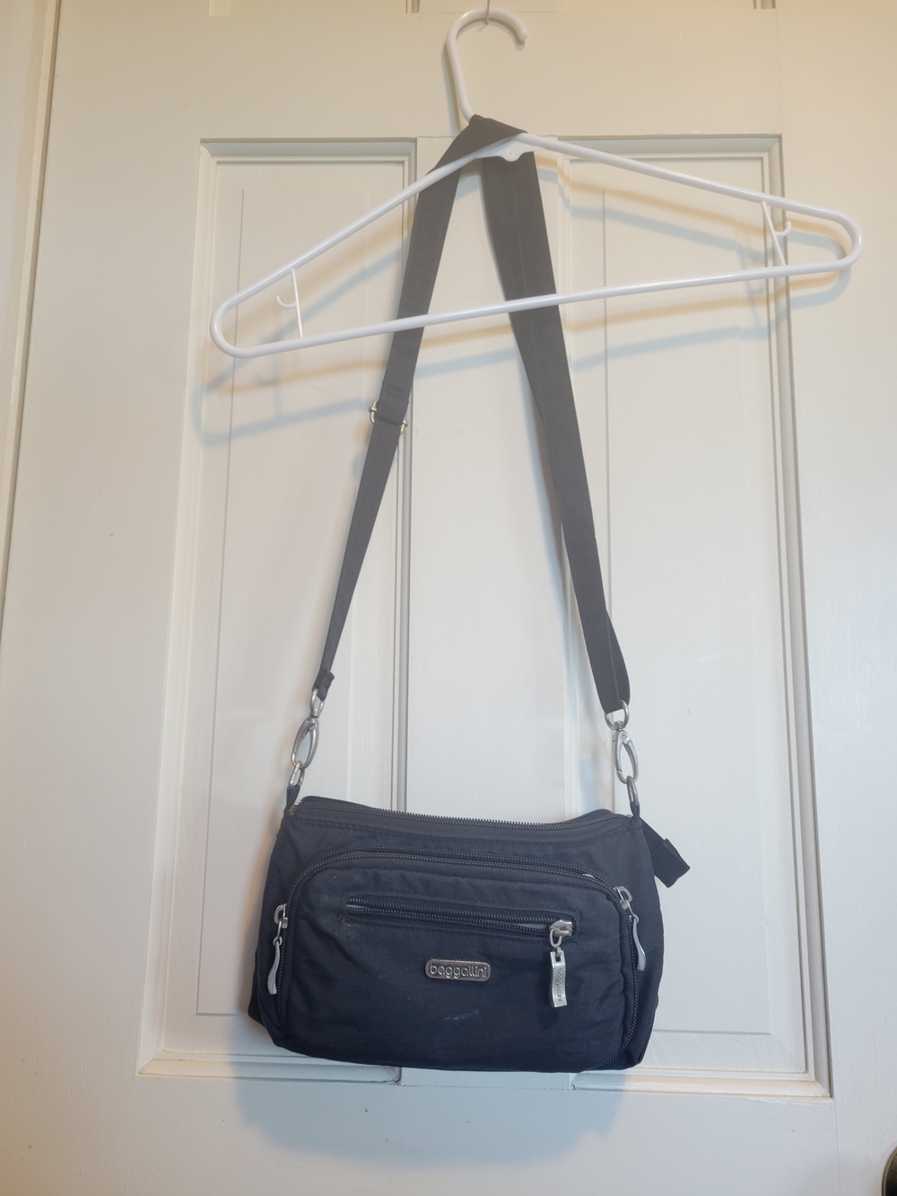 Baggallini Black Crossbody Bag - Lightweight Everyday Shoulder Bag